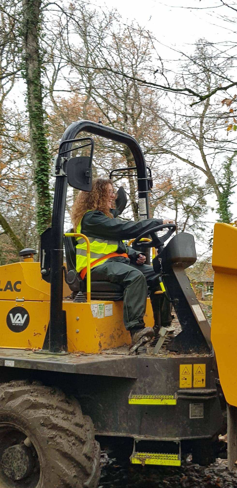 a01db54f-41e2-411f-bc00-a5c618e2f589