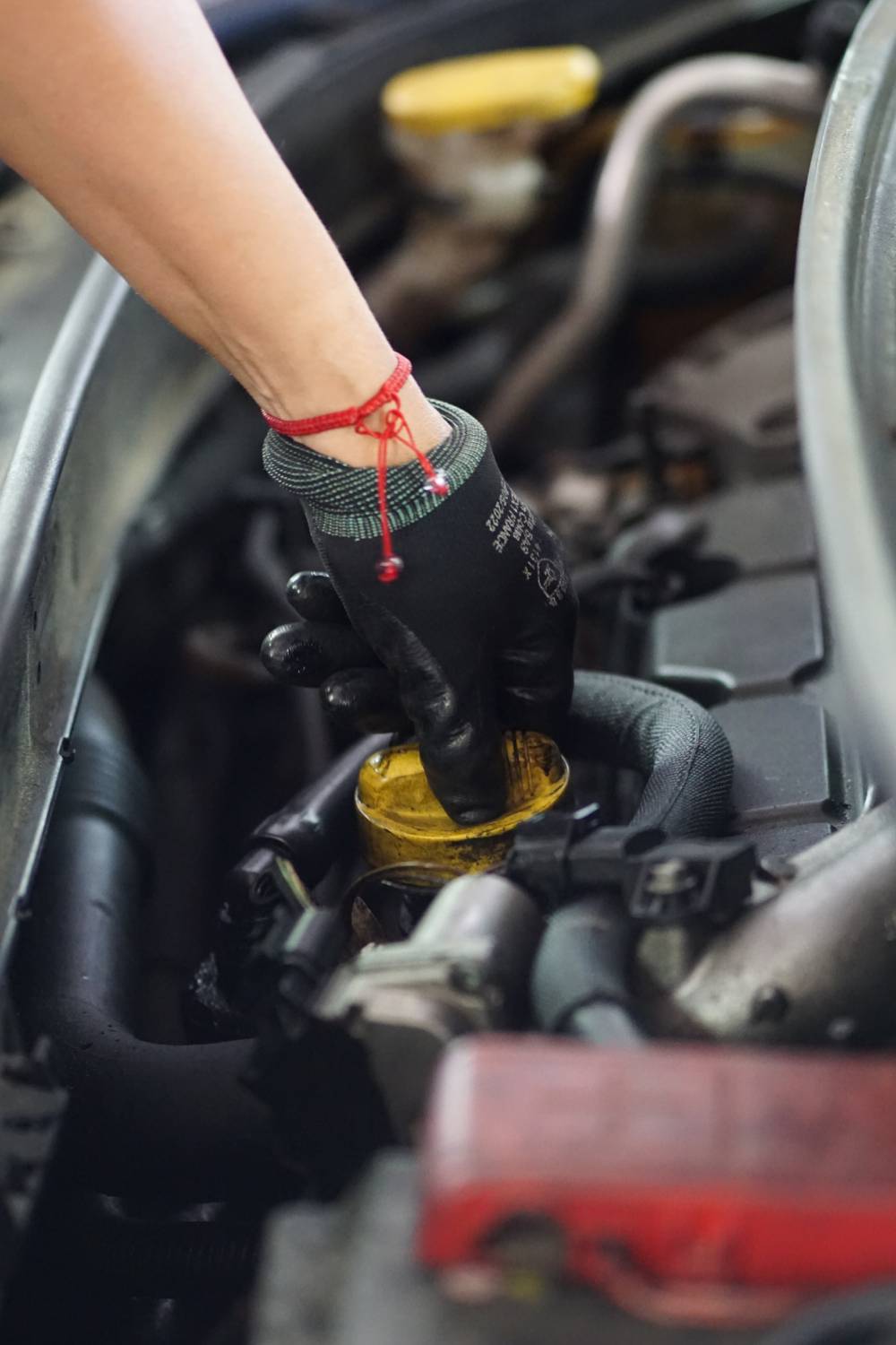 881ECE37-8798-40D8-B67B-BC7A40359C5D